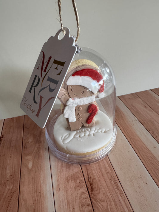 Snowglobe gingerbread man